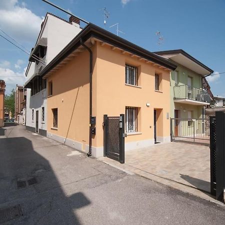 Casa Gemma - Big Family House With Free Parking Lejlighed San Giovanni Lupatoto Eksteriør billede